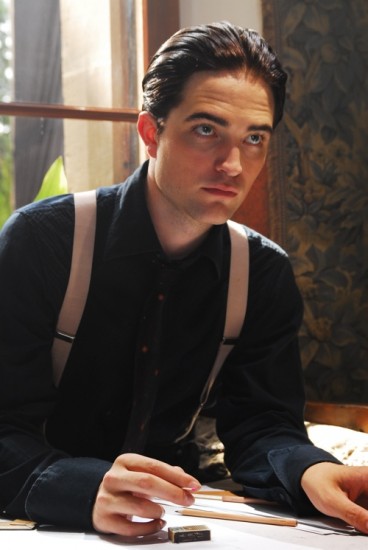robert_pattinson_in_little_ash
