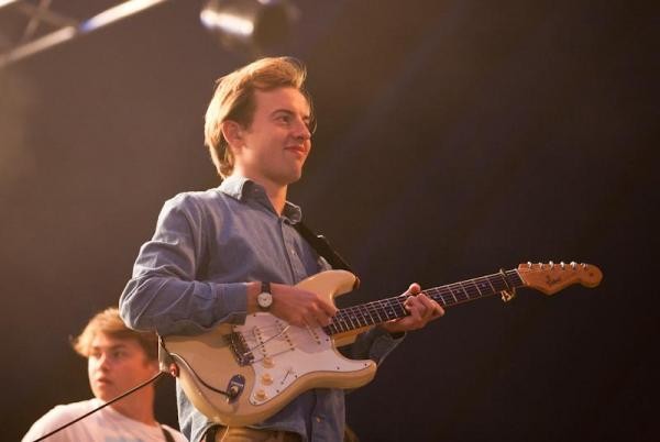 14 - Bombay Bicycle Club - Rea